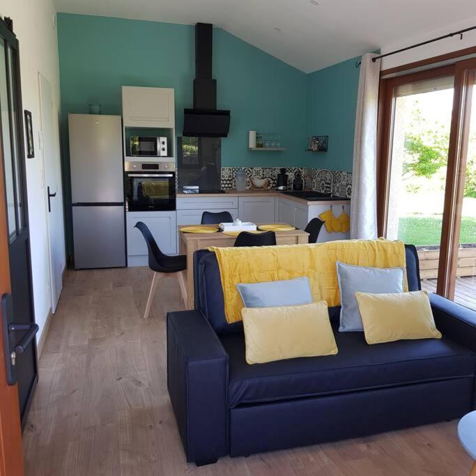 Studio Avec Terrasse Au Calme Jayat Екстер'єр фото