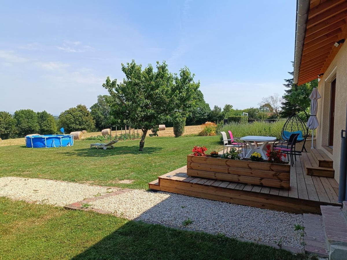 Studio Avec Terrasse Au Calme Jayat Екстер'єр фото